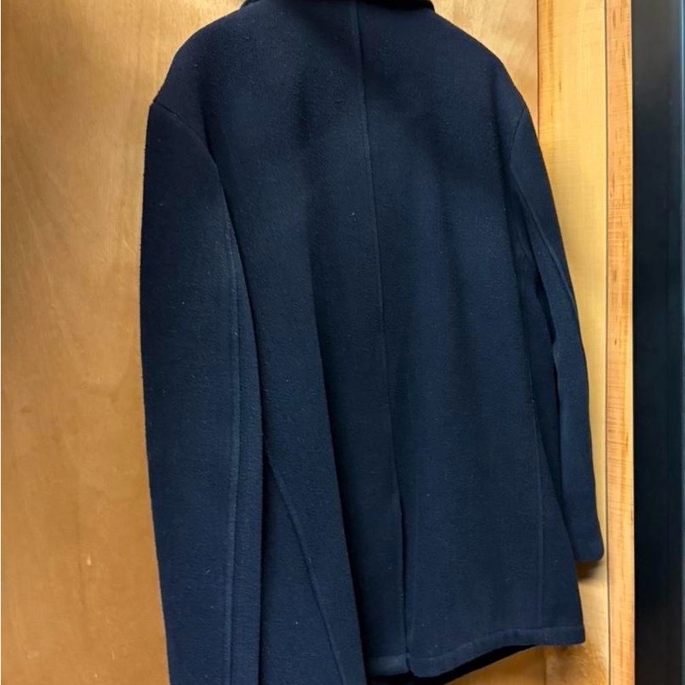 Elegant Black Men's Peacoat - Picture 2 of 3